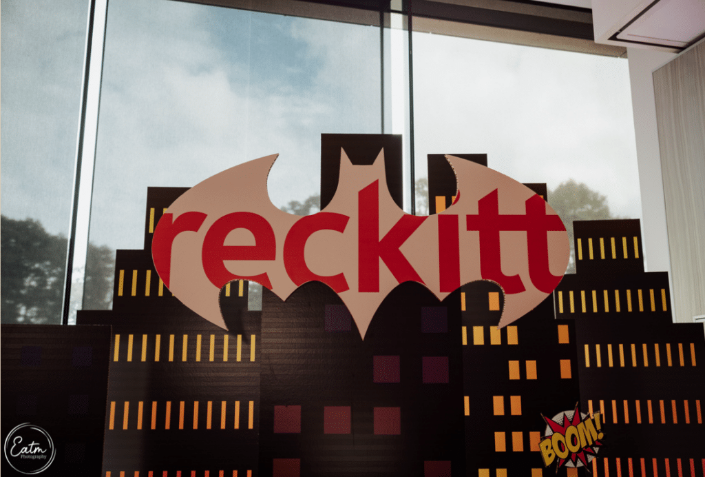 organisation evenement professionnel superpower party recket